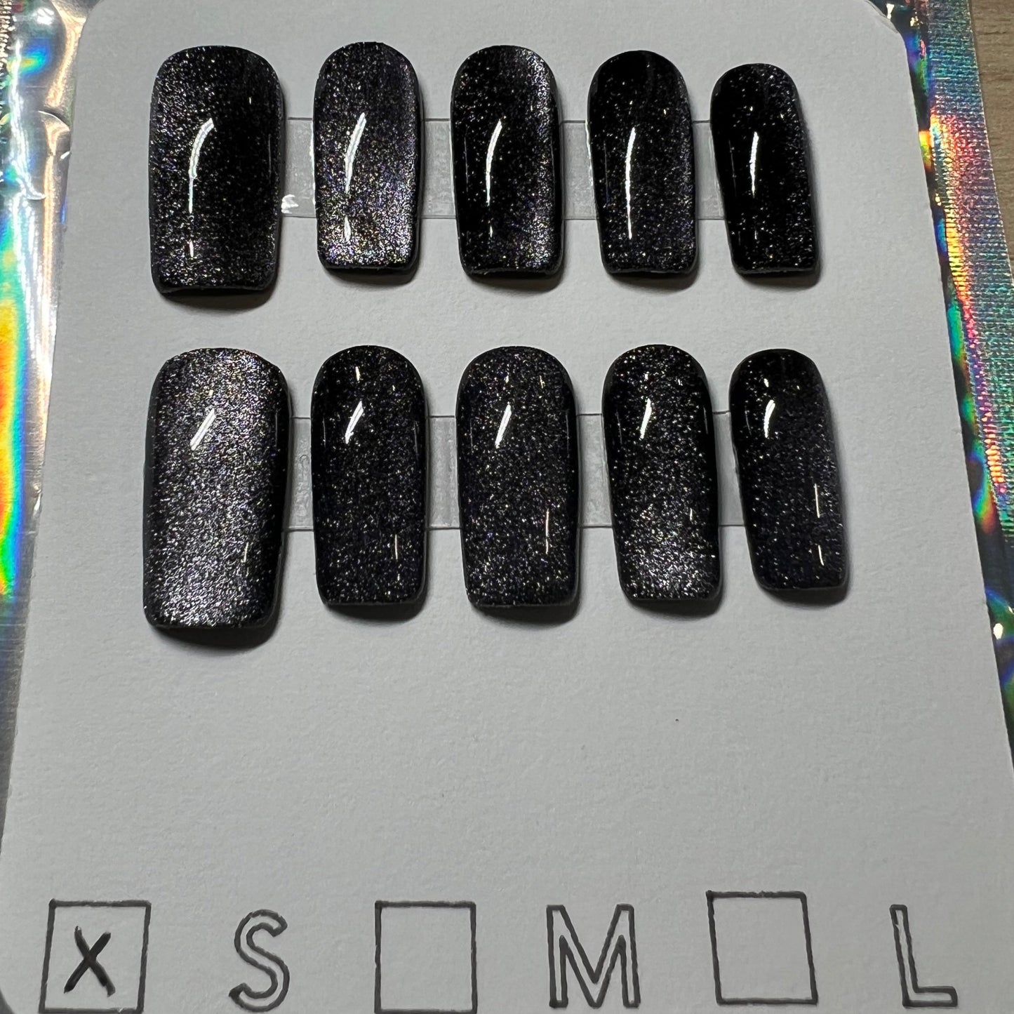 "Mystic Feline" Purple Cat Eye Press-On Nails | Medium Square Size Small