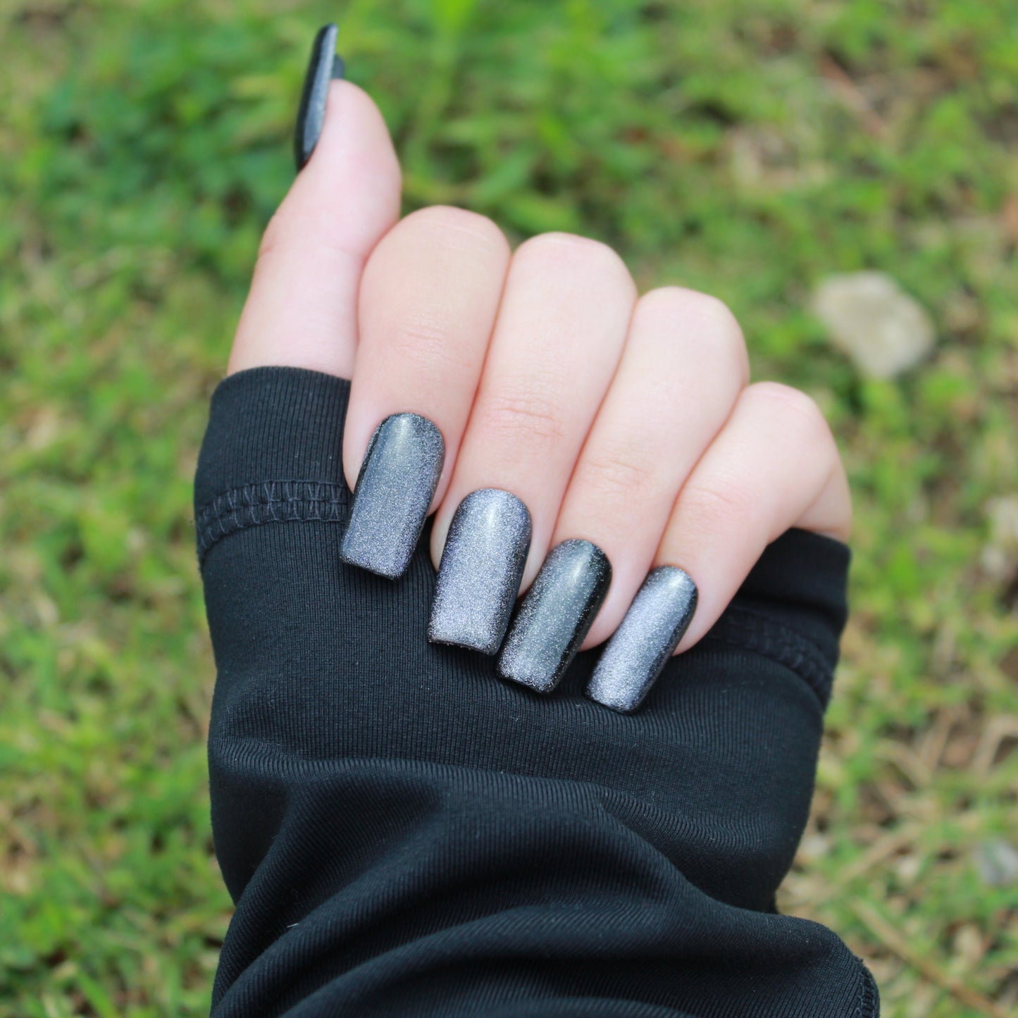 "Mystic Feline" Purple Cat Eye Press-On Nails | Medium Square Size Small