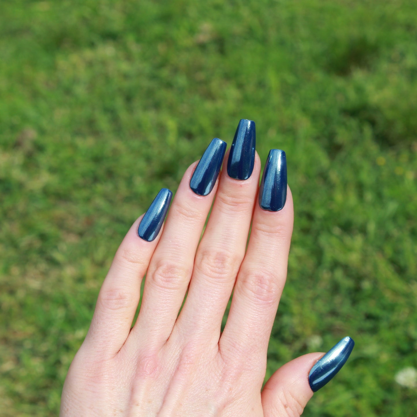 "Midnight Chrome" Navy Blue Chrome Press-On Nails | Medium Coffin Size Small
