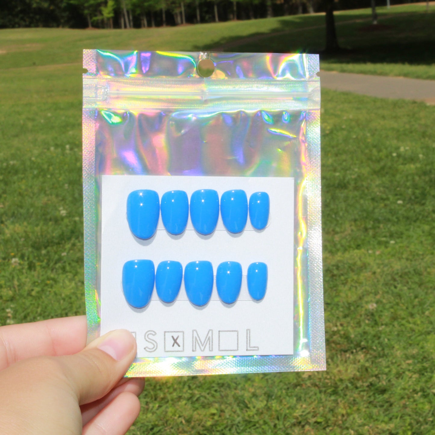 "Ocean Serenity" Solid Blue Press-On Nails | Short Round Size Medium