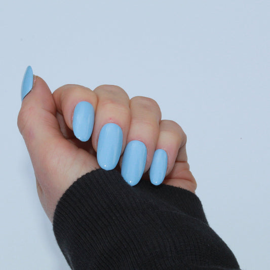 "Coastal Breeze" Light Blue Press-On Nails | Medium Round Size Small