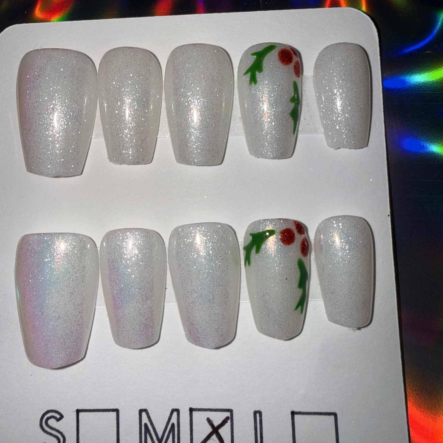 White Iridescent Shimmer & Festive Holly Press-On Nails – Short Coffin