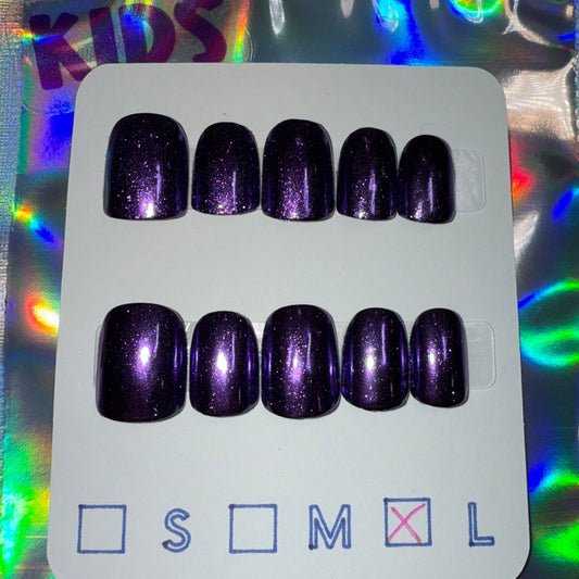 "Galaxy Gaze" Kids Purple Chrome Press-On Nails | Black Base & Short Round Size Large