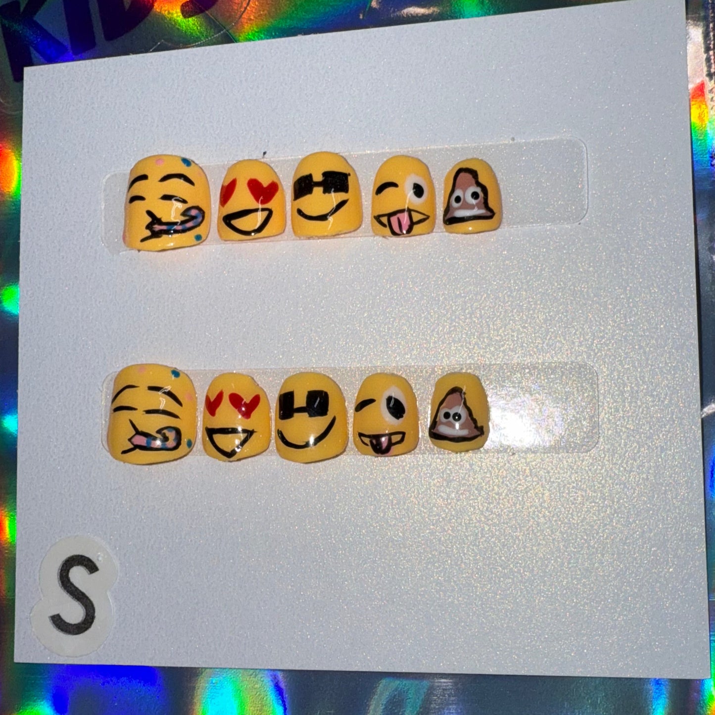"Emoji Mania" Kids Emoji Press-On Nails | Size Small