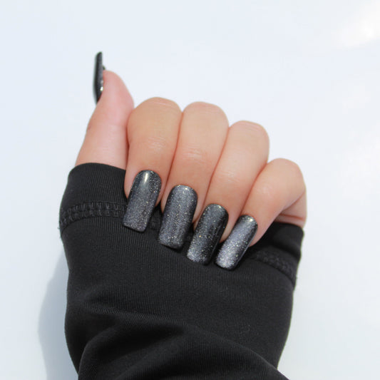 "Mystic Feline" Purple Cat Eye Press-On Nails | Medium Square Size Small