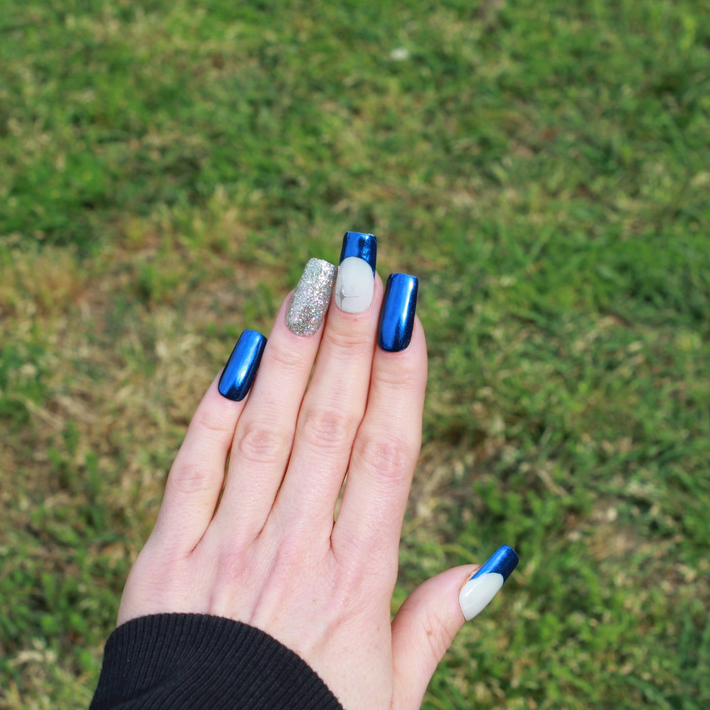 Cosmic Blue Chrome Nails with Star Accent Medium Square (Size Small)- CLEARANCE